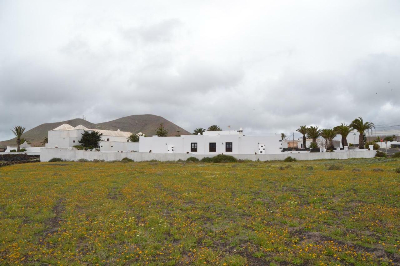 Villa Eva Tinajo Luaran gambar